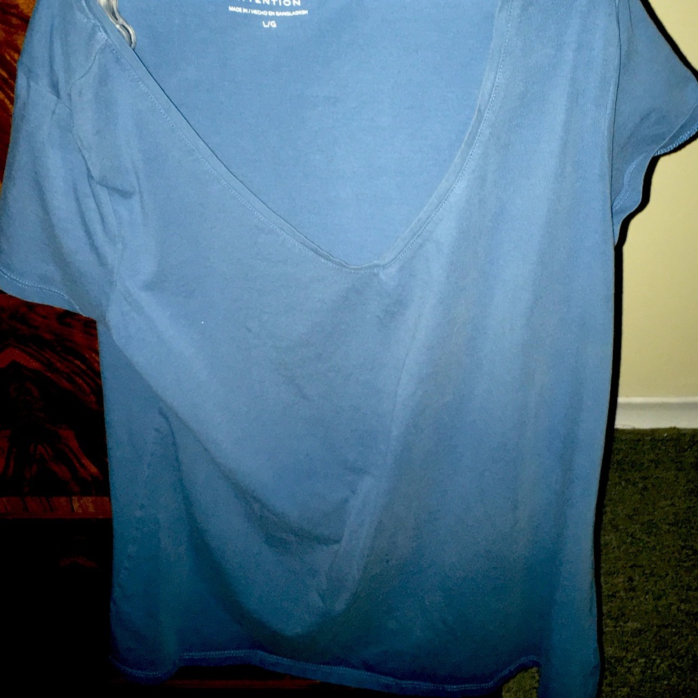 Large Blue v neck t-shirt
